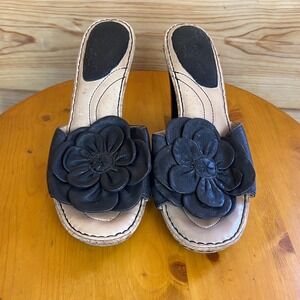 Born Crown Black Leather Floral Rosette Slide Sandals Platform Mules Size 8 Rose